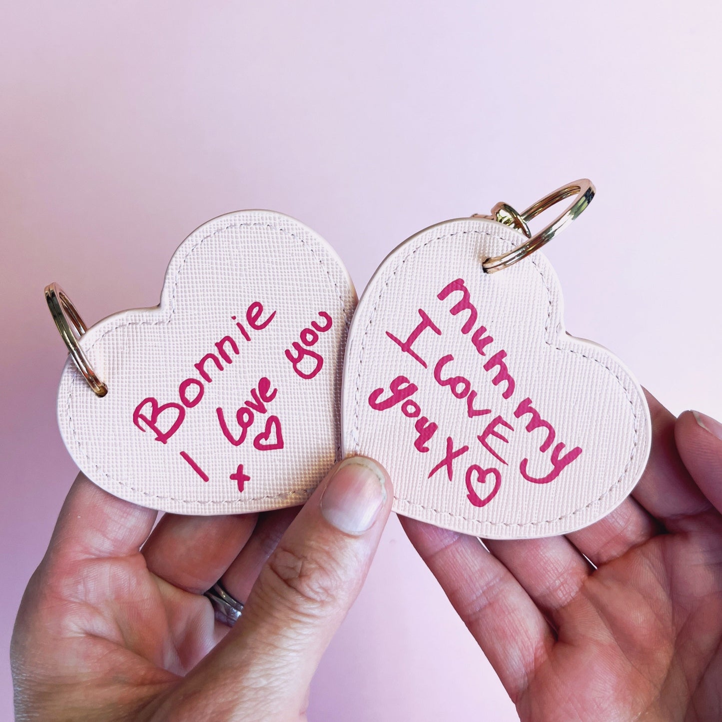 connection keyring pocket hug for school mummy and daughter